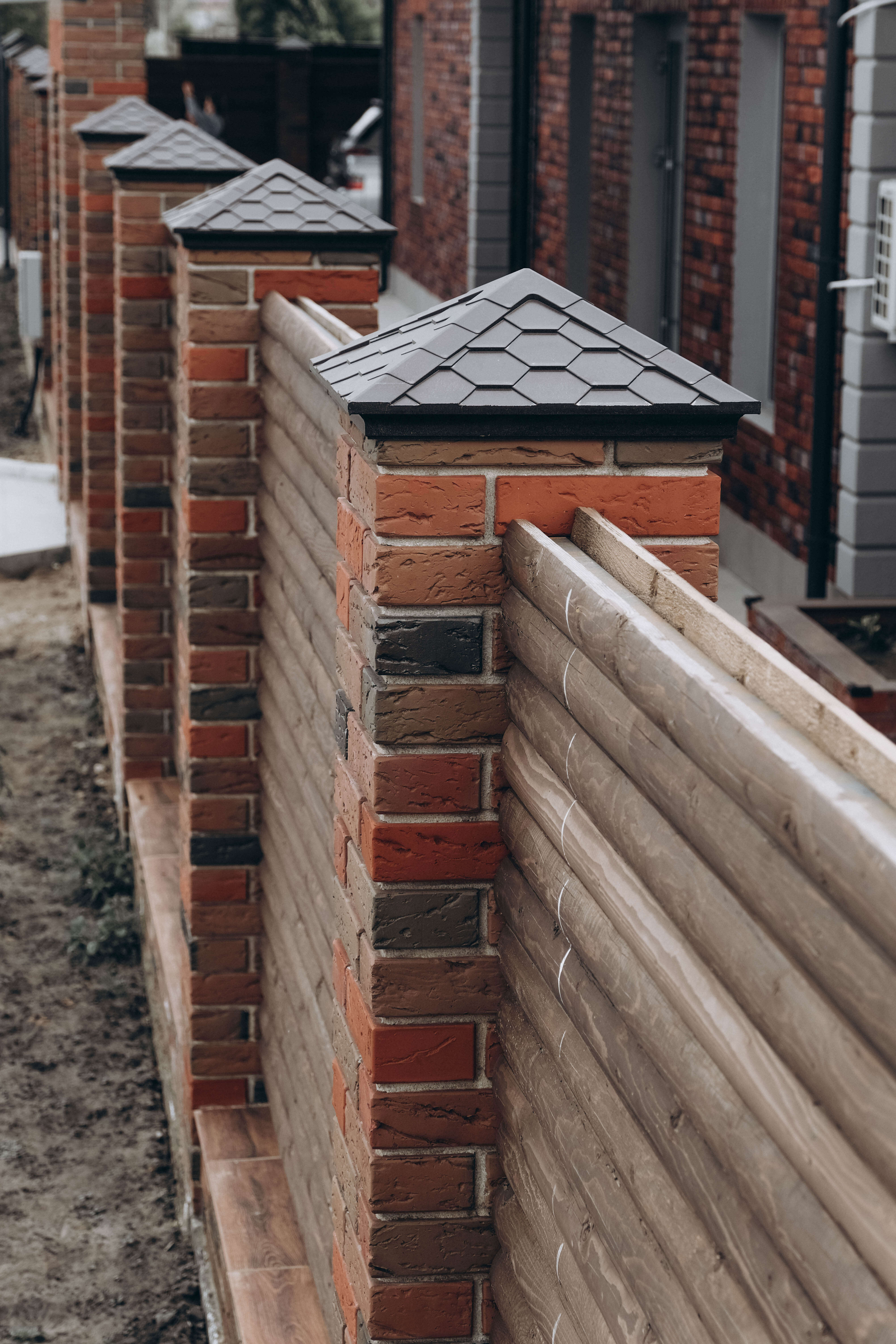 Колпак Zking Эверест Коричневый на столб 1.5х1.5 кирпича (390х390мм) в Орле фото