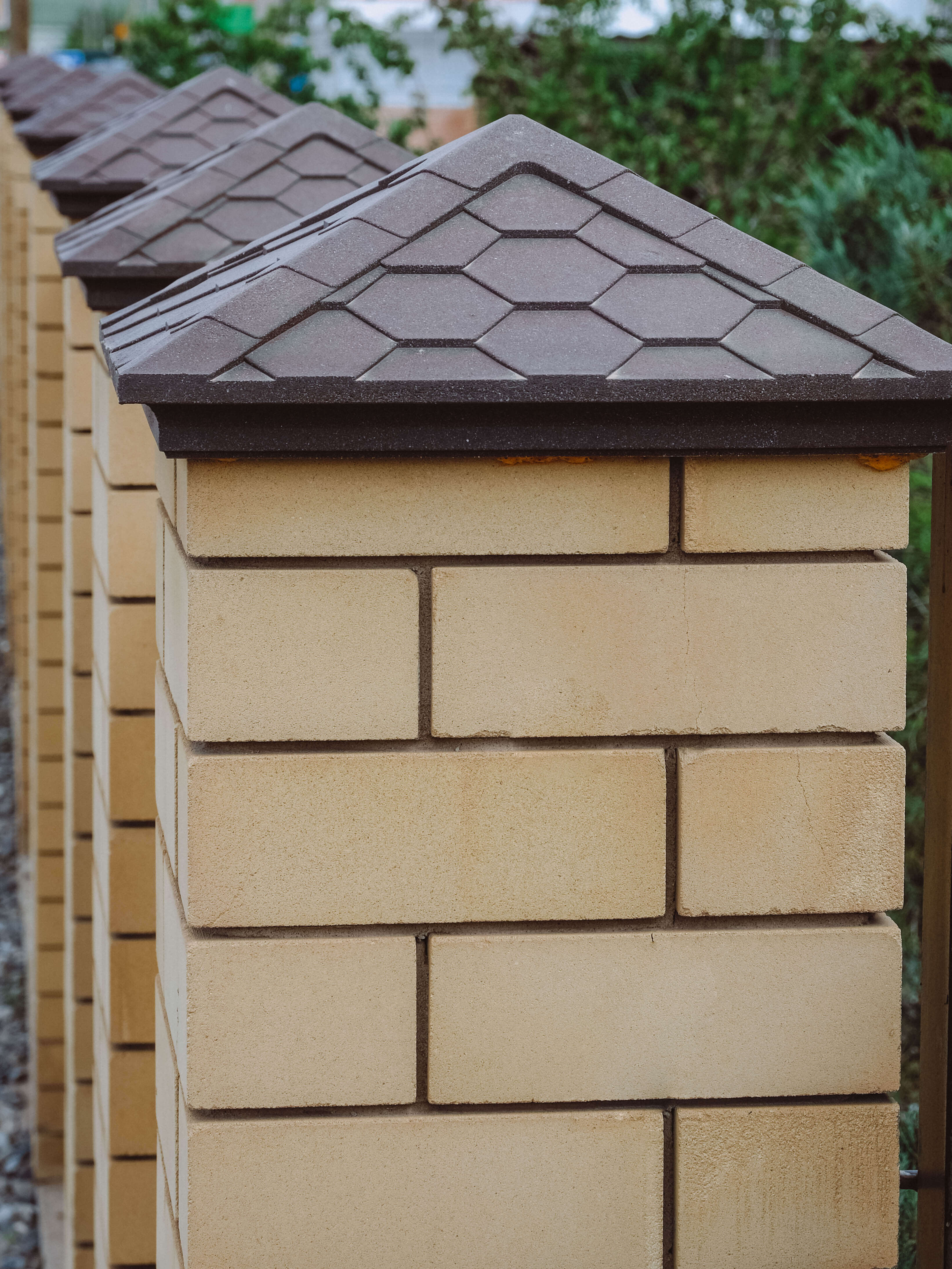 Колпак Zking Эверест Коричневый на столб 1.5х1.5 кирпича (390х390мм) в Орле фото